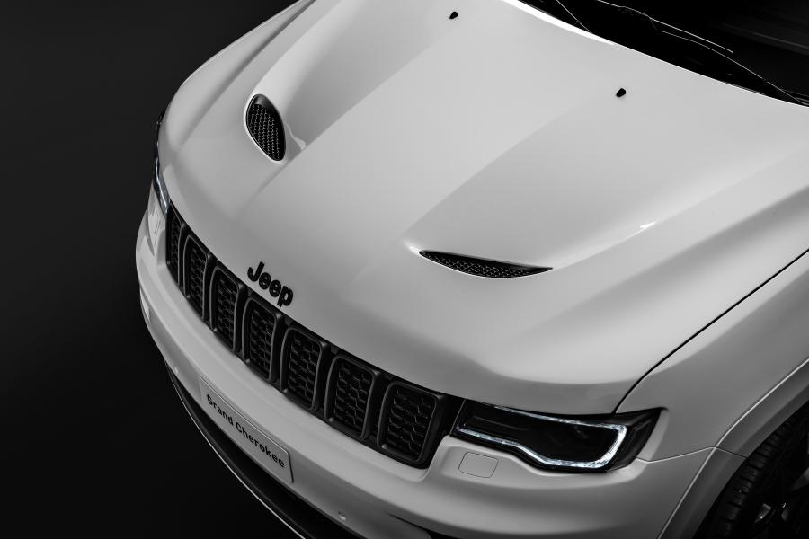 Детали экстерьера Jeep Grand Cherokee S Limited (WK2) 2019 года  (EU) (фото 7 из 8)